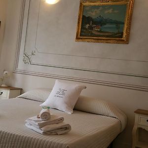 Kamer met een Queen Size Bed